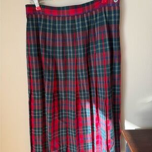 Vintage Tartan Wool Skirt Bernard pleated Woodstock international